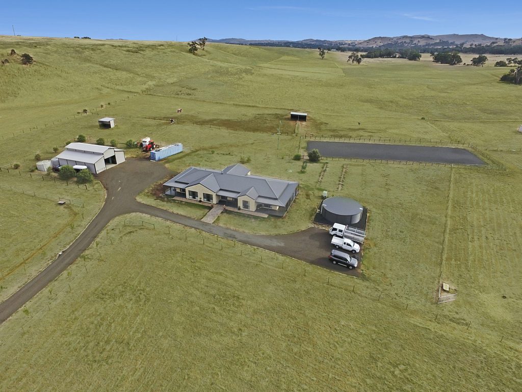High class boutique horse property on 15 acres (approx.) property